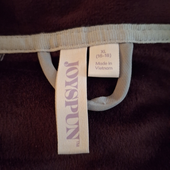 Joyspun Women's Soft Velour Robe With Gray Piping - Picture 5 of 5